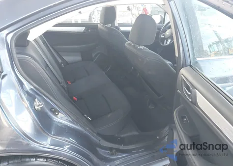 2017 Subaru Legacy 2.5I Premium z USA, uszkodzony, nr VIN 4S3BNAF66H3037141